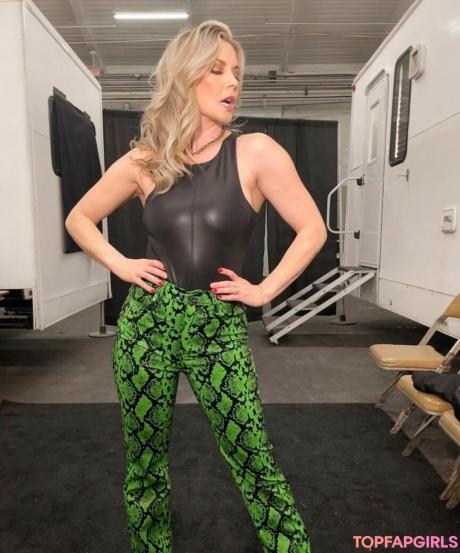 Renee nude leaked OnlyFans photo #120