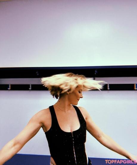 Renee nude leaked OnlyFans photo #132