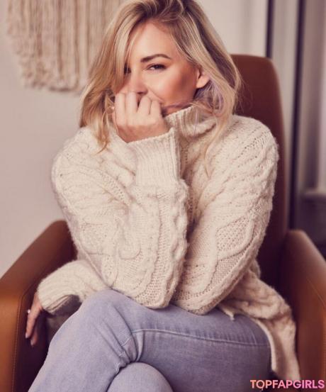 Renee nude leaked OnlyFans photo #23