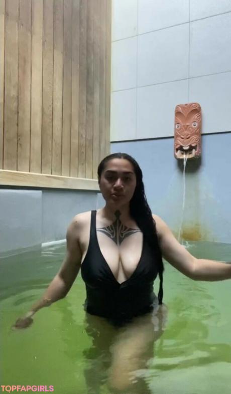 Hinemaori nude leaked OnlyFans photo #2