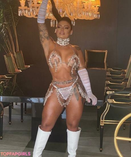 Leila nude leaked OnlyFans photo #2