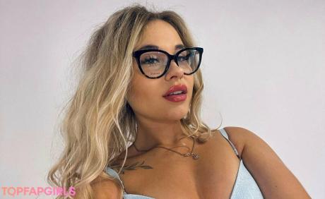 Heheh0 nude leaked OnlyFans photo #9