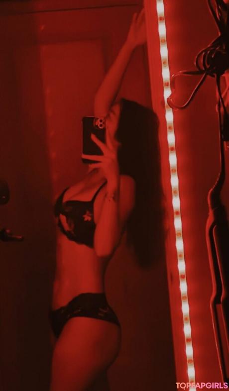 Nizhoni nude leaked OnlyFans photo #14
