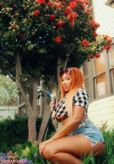 Yungmedusa7 nude leaked OnlyFans photo #116