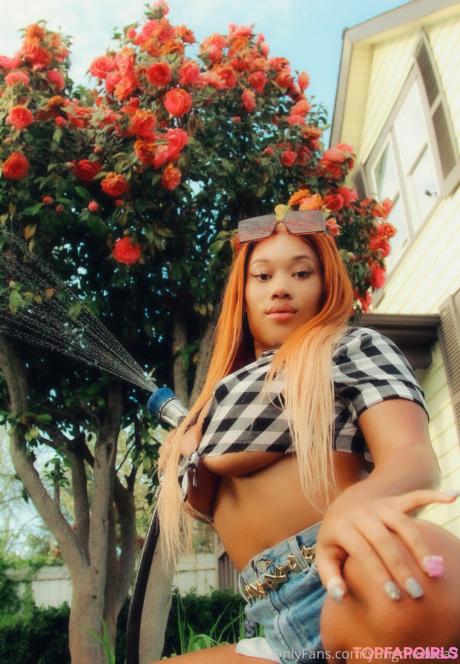 Yungmedusa7 nude leaked OnlyFans photo #14