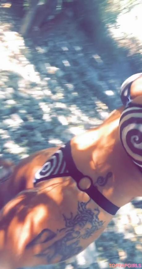 Yungmedusa7 nude leaked OnlyFans photo #2