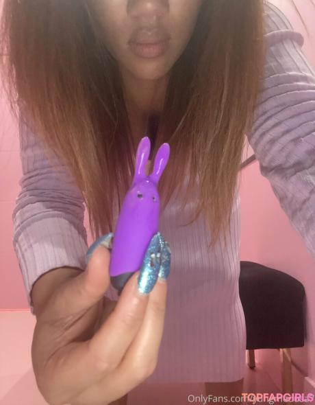Yungmedusa7 nude leaked OnlyFans photo #64