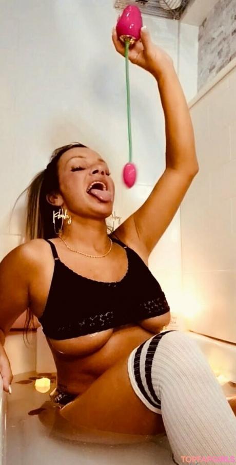 Kbaecutie1 nude leaked OnlyFans photo #60