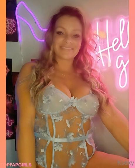 Kbaecutie1 nude leaked OnlyFans photo #69