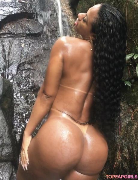 Vanessa nude leaked OnlyFans photo #2