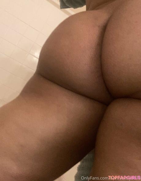 Bonniexclyde18 nude leaked OnlyFans photo #23