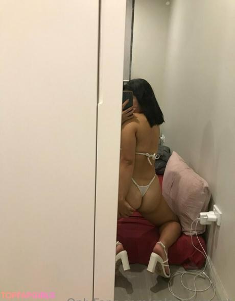 Salamiontoast nude leaked OnlyFans photo #5