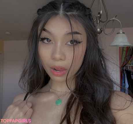 Trin nude leaked OnlyFans photo #5