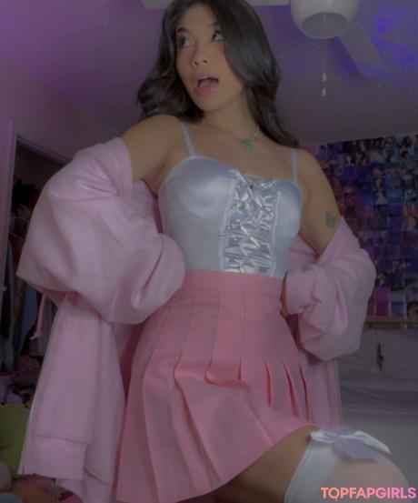Trin nude leaked OnlyFans photo #7