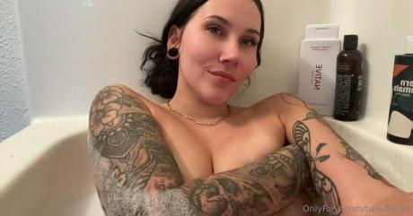 Tully.banks nude leaked OnlyFans photo #9