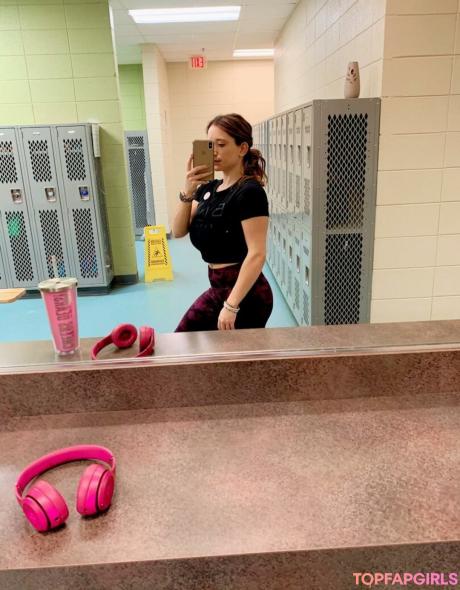 Sarah nude leaked OnlyFans photo #18