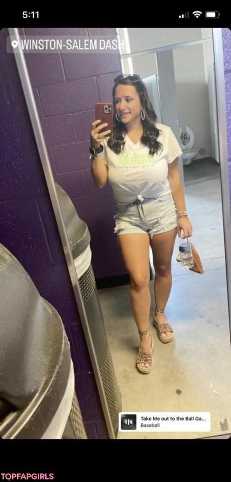 Sarah nude leaked OnlyFans photo #37