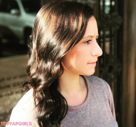 Sarah nude leaked OnlyFans photo #42