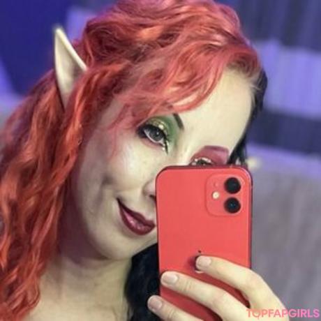Alieninara nude leaked OnlyFans photo #5