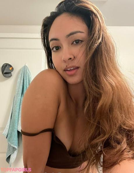 Bobabuttmeg nude leaked OnlyFans photo #2