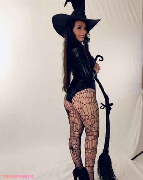 Caroangulito nude leaked OnlyFans photo #6