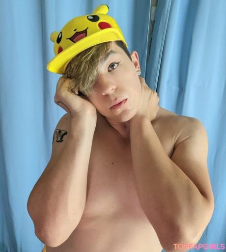 Queerbunnybabe nude leaked OnlyFans photo #860