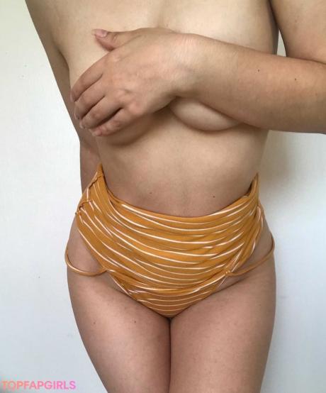 Filipa nude leaked OnlyFans photo #10