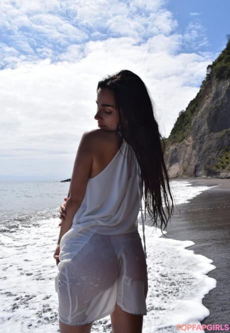 Filipa nude leaked OnlyFans photo #17