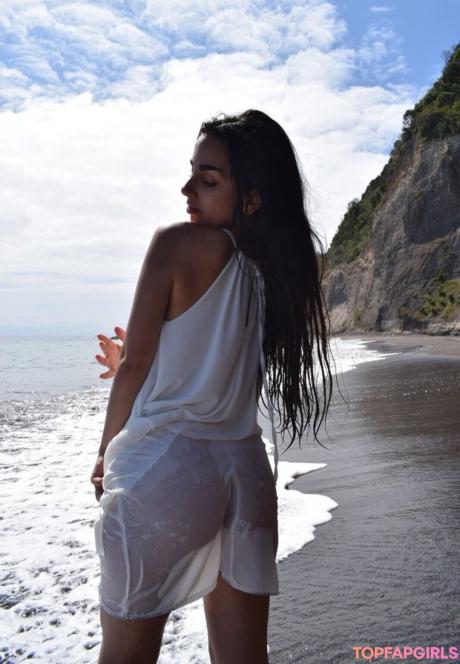Filipa nude leaked OnlyFans photo #18