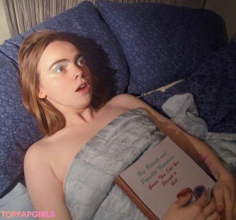 Daisy nude leaked OnlyFans photo #8