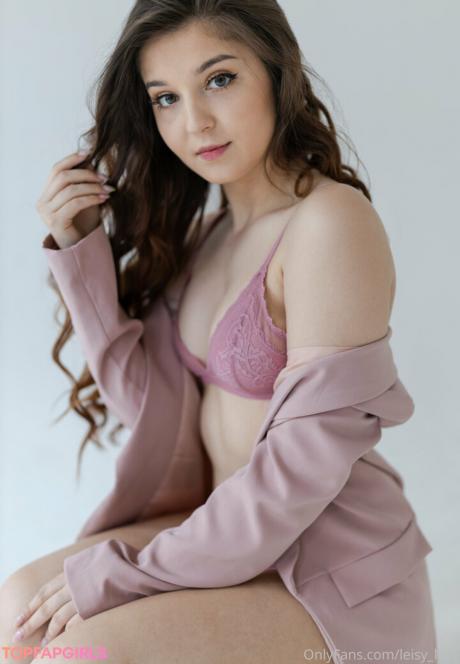 Leisy nude leaked OnlyFans photo #86