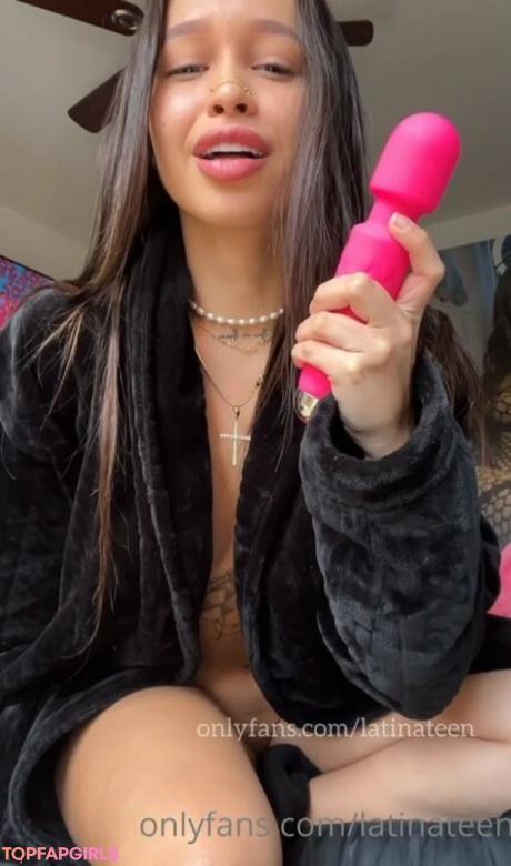 Johana nude leaked OnlyFans photo #9