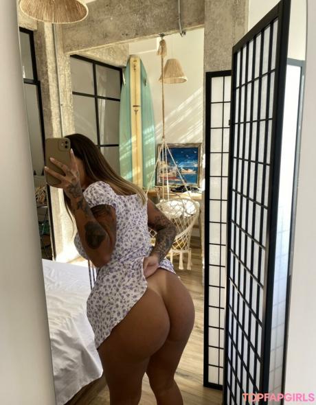 Julia nude leaked OnlyFans photo #76