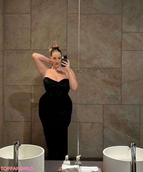 Joann nude leaked OnlyFans photo #47
