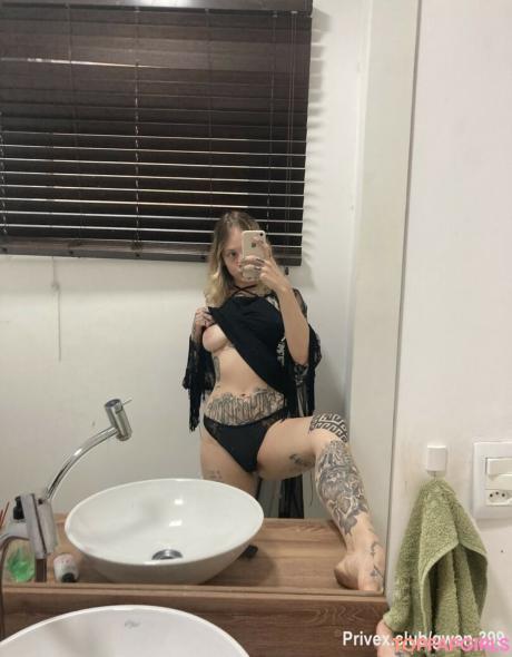 Gwen nude leaked OnlyFans photo #28