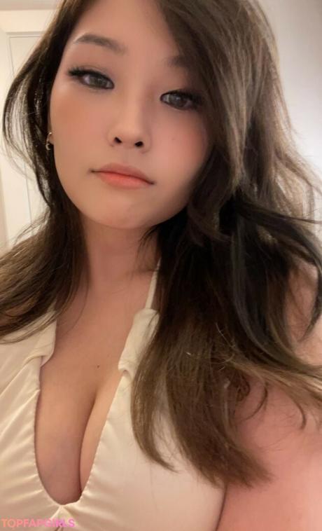 YoonHyoonAikuros nude leaked OnlyFans photo #12