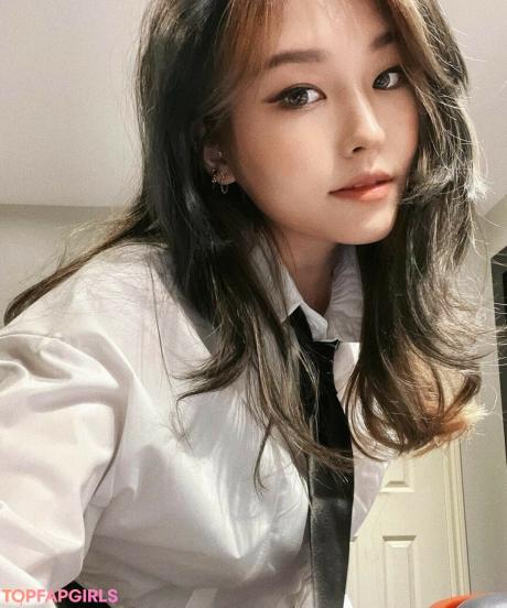 YoonHyoonAikuros nude leaked OnlyFans photo #44