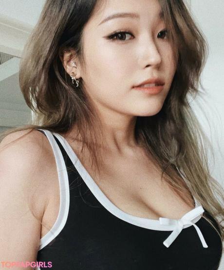 YoonHyoonAikuros nude leaked OnlyFans photo #52