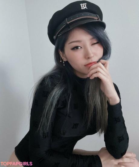YoonHyoonAikuros nude leaked OnlyFans photo #6