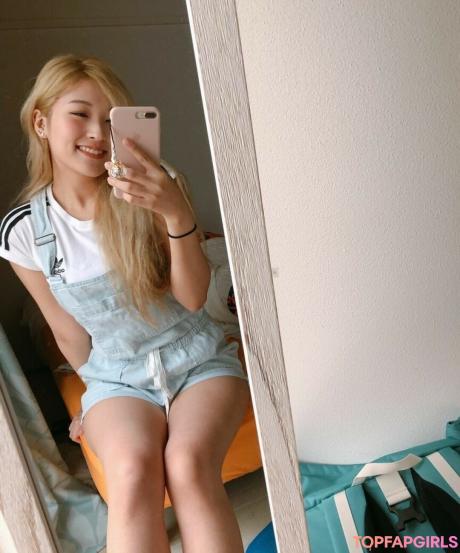 YoonHyoonAikuros nude leaked OnlyFans photo #57