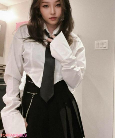 YoonHyoonAikuros nude leaked OnlyFans photo #75