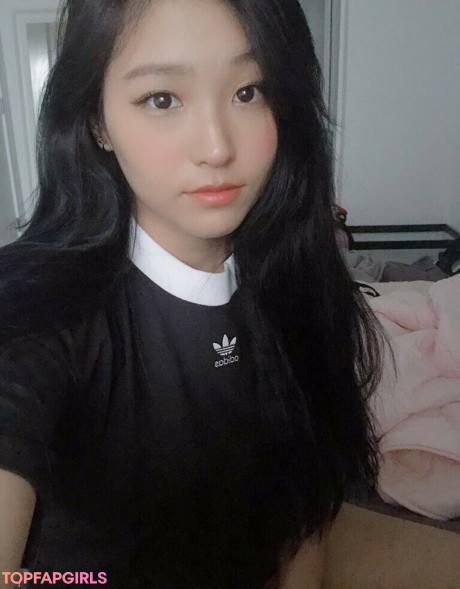 YoonHyoonAikuros nude leaked OnlyFans photo #81
