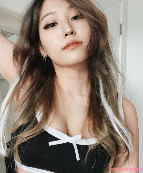 YoonHyoonAikuros nude leaked OnlyFans photo #86