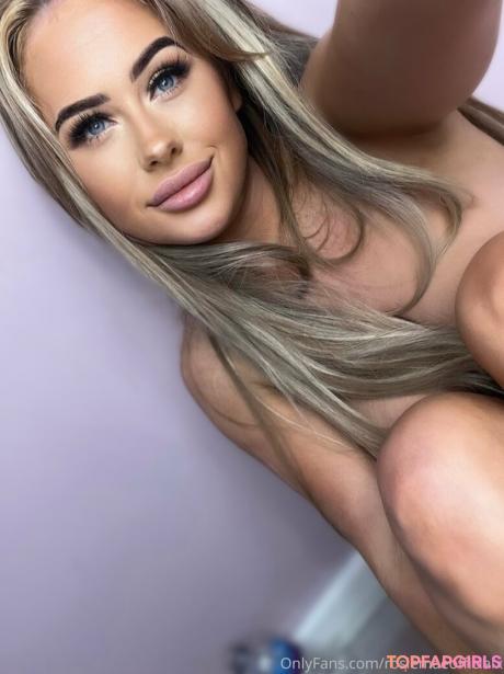 Rosiemaeofficialx nude leaked OnlyFans photo #2