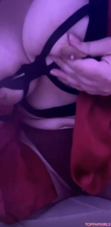 Angie nude leaked OnlyFans photo #33
