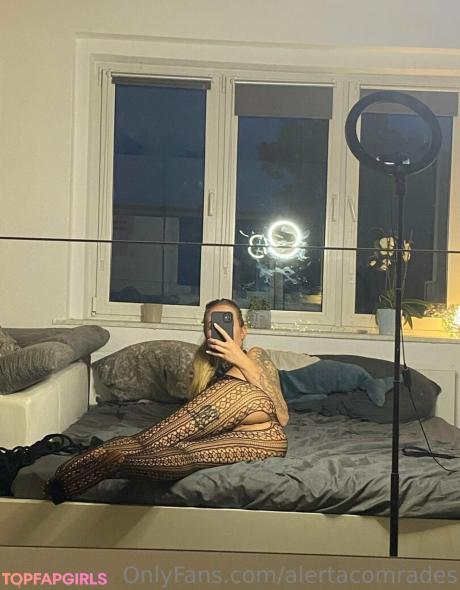 Alertacomrades nude leaked OnlyFans photo #9