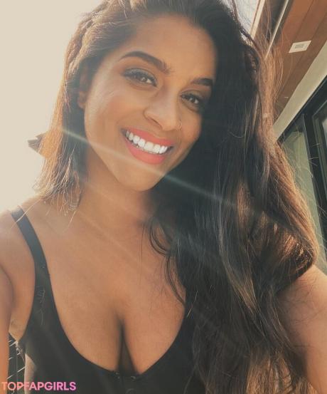 Lilly nude leaked OnlyFans photo #16