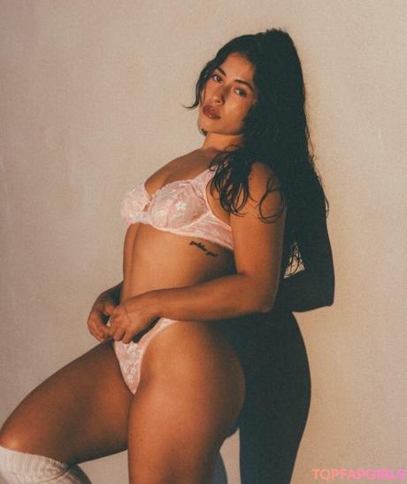Thedevineangel nude leaked OnlyFans photo #12