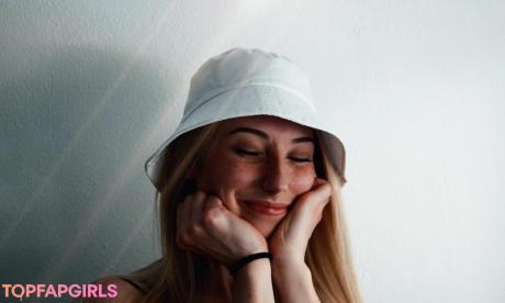 Veylaneey nude leaked OnlyFans photo #17