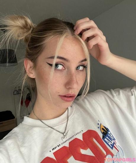 Veylaneey nude leaked OnlyFans photo #41